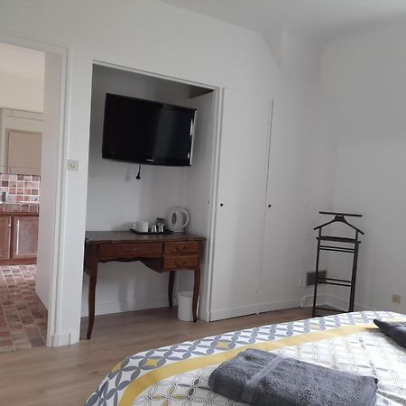 La Bonne Etoile - Chambres D'Hotes Et Appartements - 普卢埃斯卡 外观 照片