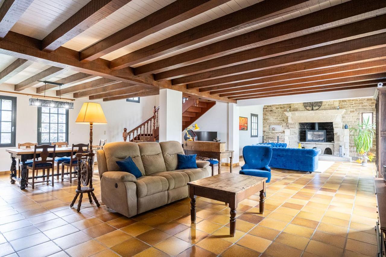 La Bonne Etoile - Chambres D'Hotes Et Appartements - 普卢埃斯卡 外观 照片