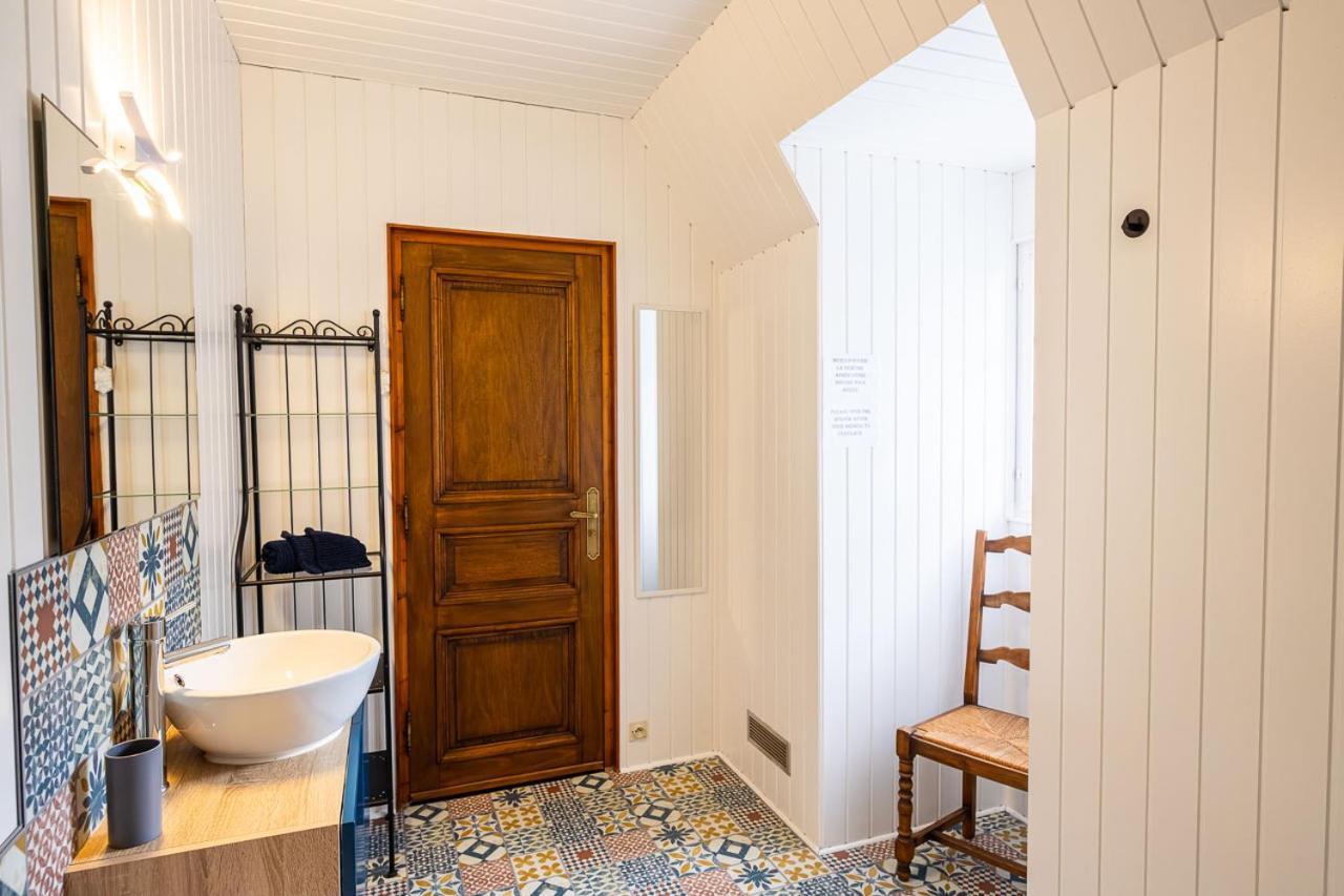 La Bonne Etoile - Chambres D'Hotes Et Appartements - 普卢埃斯卡 外观 照片